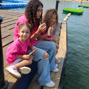 Model and kids wearing oversized pink washed T-shirts – PoshFashion kids casual collection