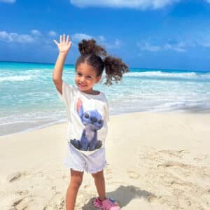 Model wearing a Realistic Stitch render – PoshFashion kids 3D print